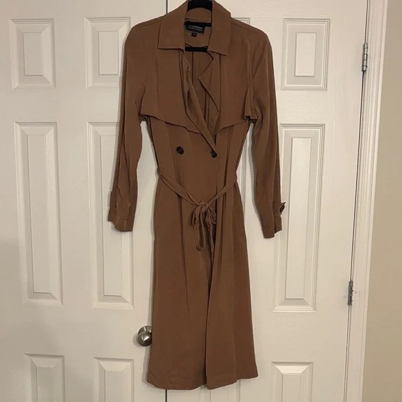 Le Chateau Brown Trench Coat size Small - Picture 5 of 9